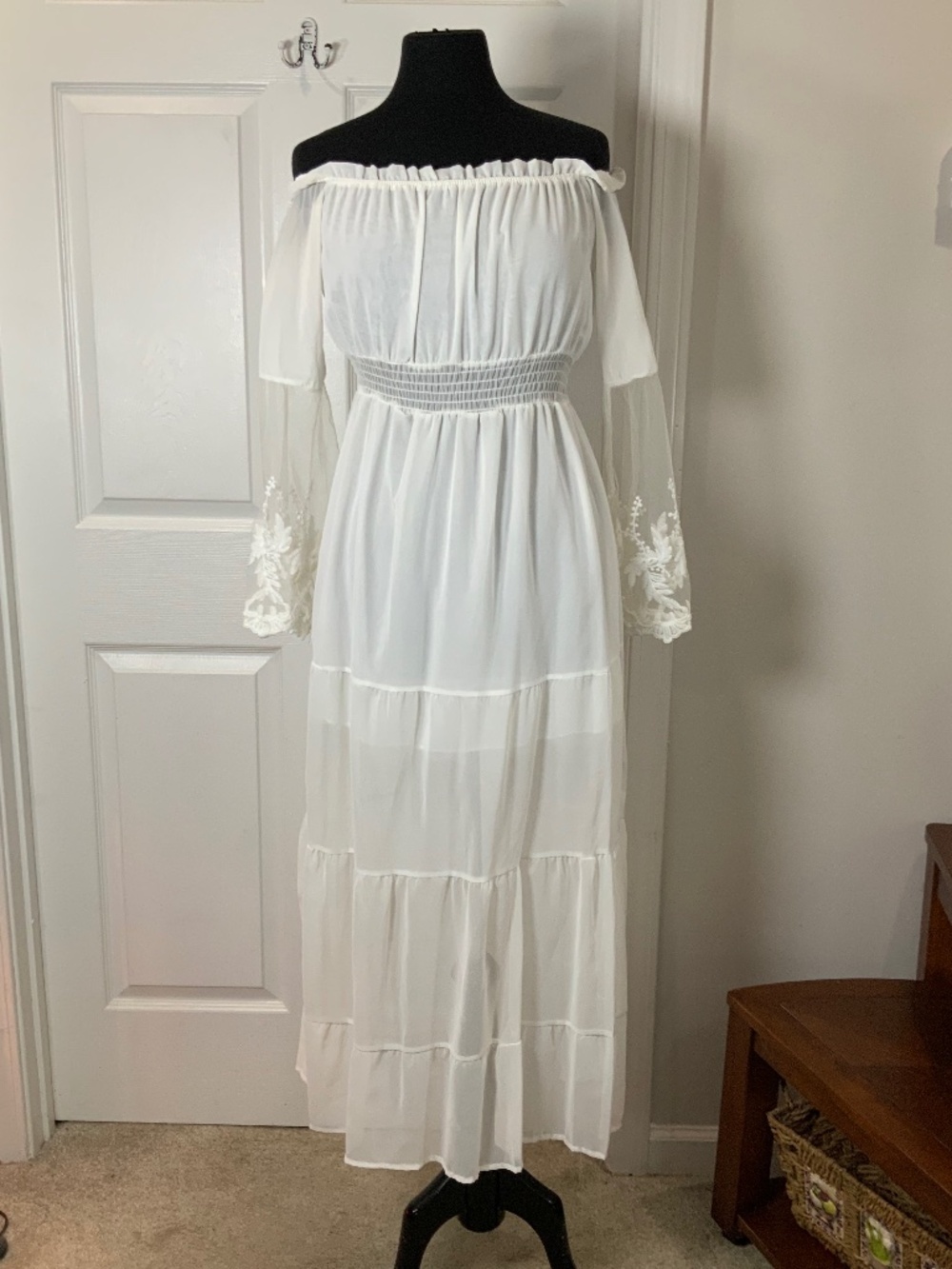 White Boho Lace Sleeve Off Shoulder Maxi Dress Romantic Cottagecore Size Large - Picture 2 of 10